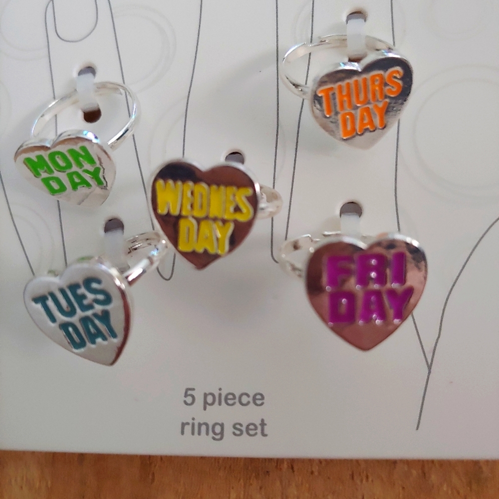 Kids 5 Days A Week Rings New